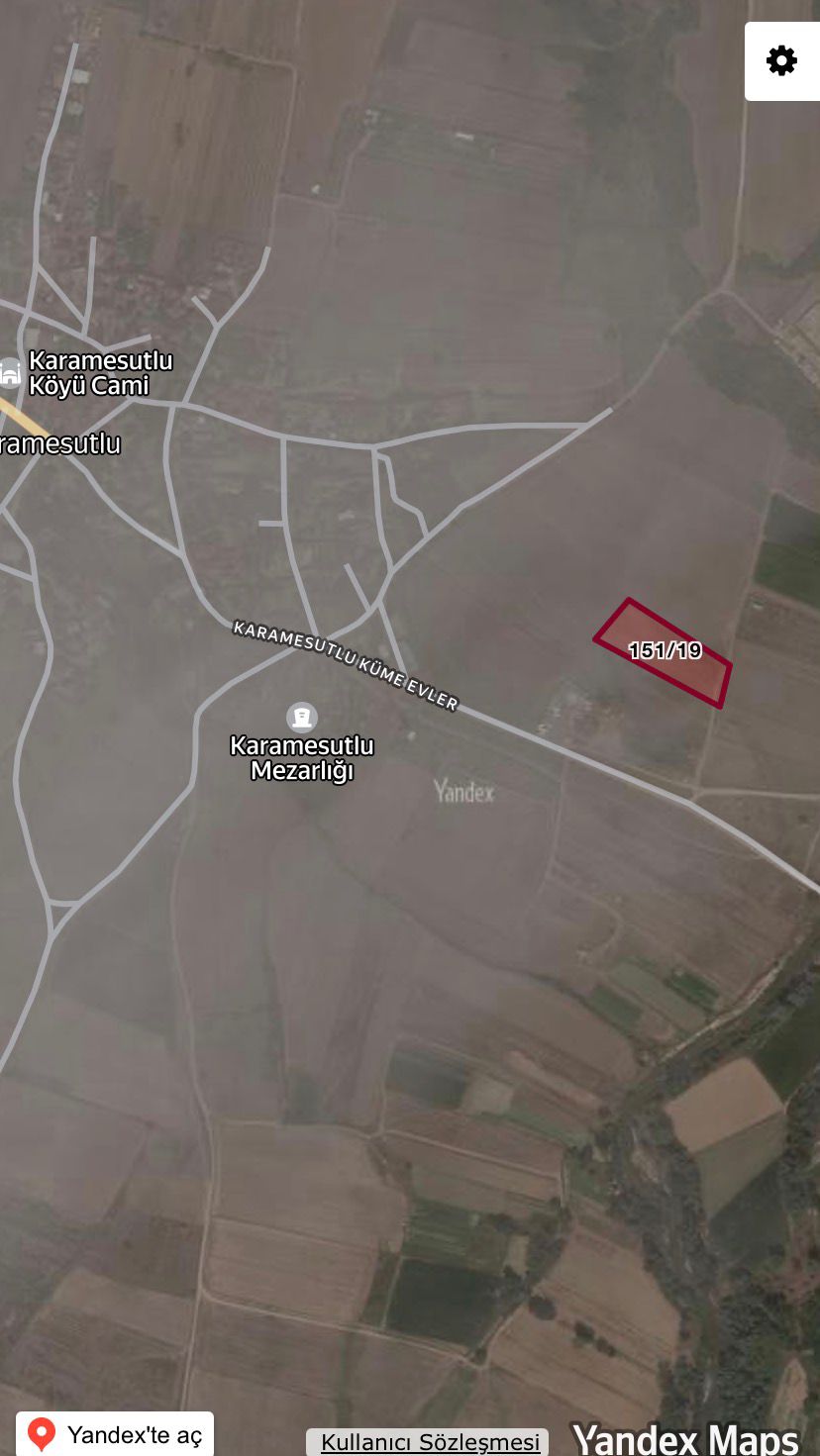 BABAESKİ KARAMESUTLU’DA 4.937 m² TEK TAPU KÖY İÇİ PARSEL